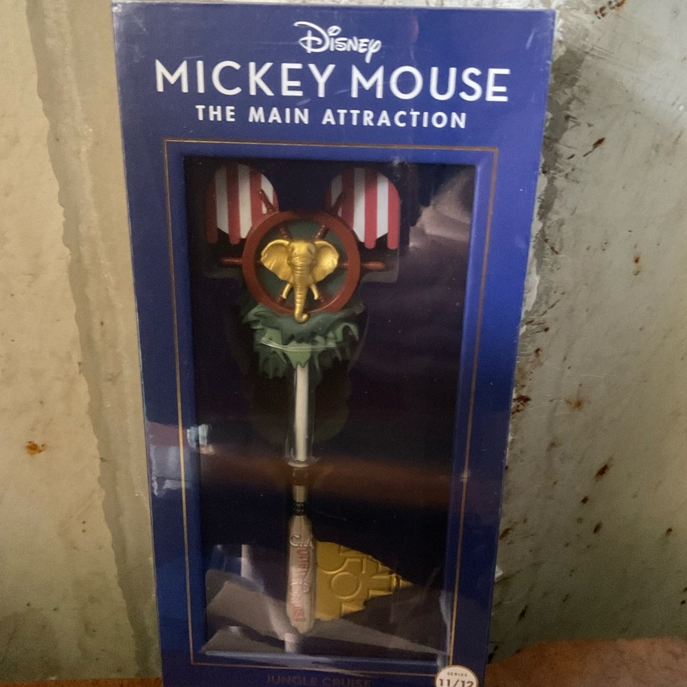Disney Mickey Mouse Main Attraction   Key JUNGLE CRUISE  11/12  SALE
